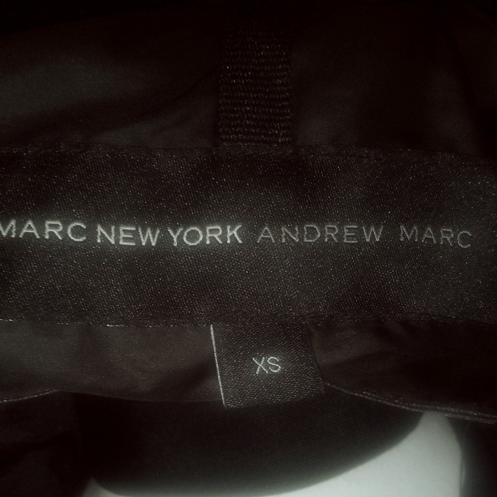 Puffer Jacket - Picture 9 of 9